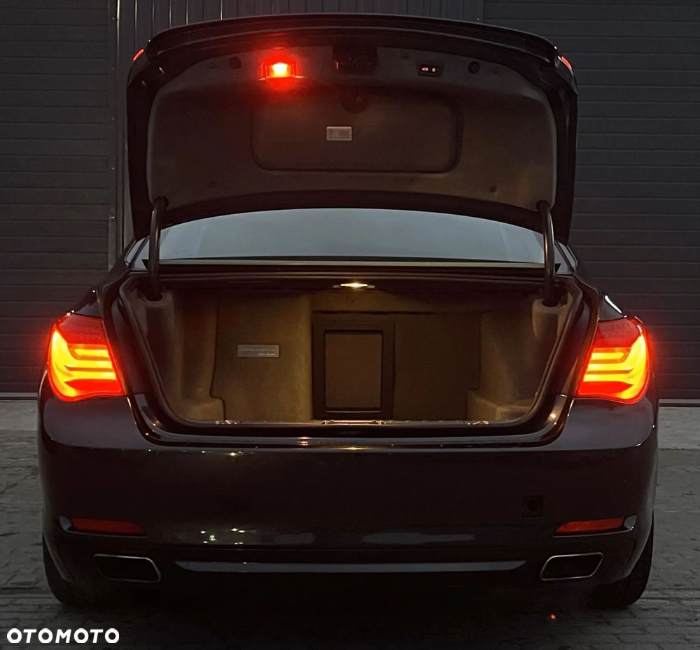 BMW Seria 7 ActiveHybrid L - 15