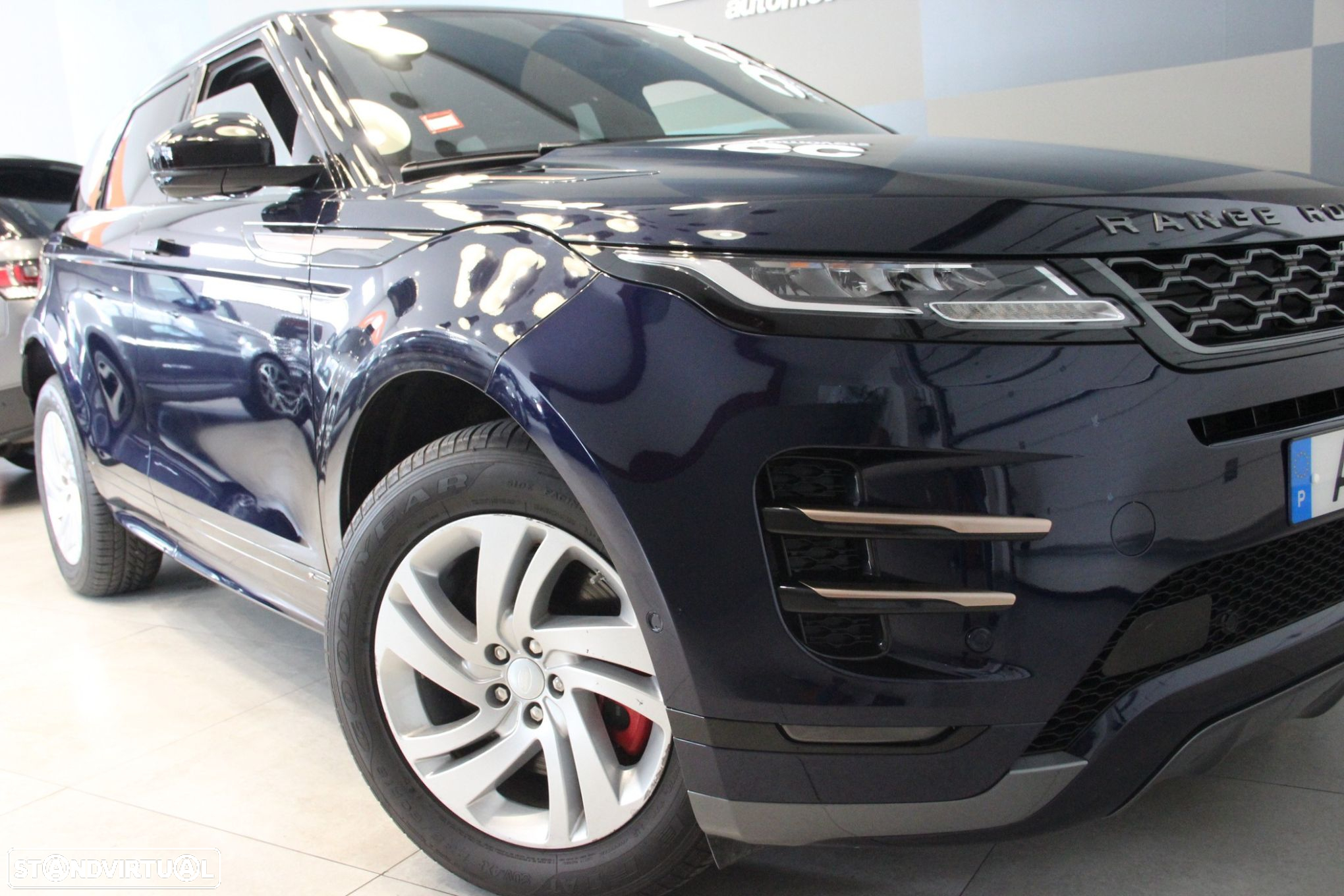 Land Rover Range Rover Evoque 1.5 P160 R-Dynamic SE Auto - 3