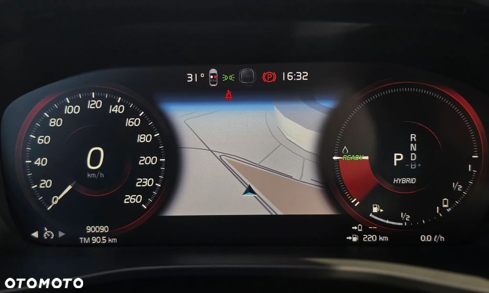 Volvo XC 40 T4 Plug-In Hybrid Plus Dark - 23