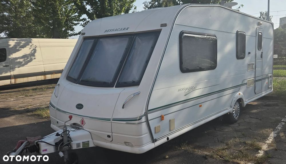 Inny Bessacarr  Cameo - 1