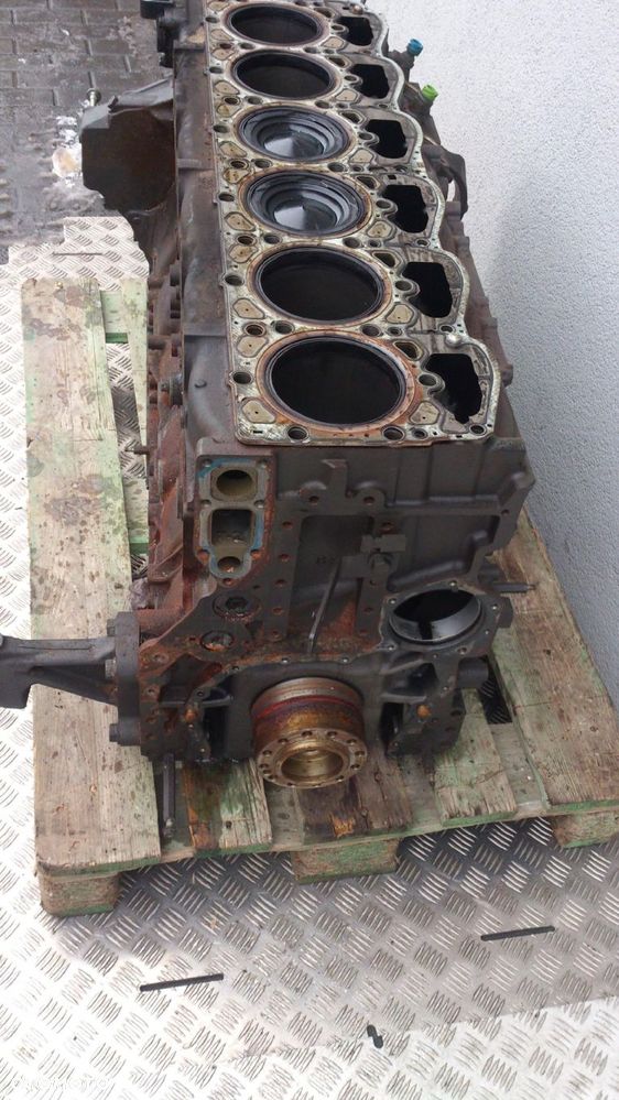 BLOK SILNIKA DAF XF 106 EURO 6 GOŁY 460 - 4