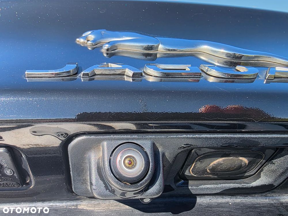 Jaguar XE E-Performance Pure - 31