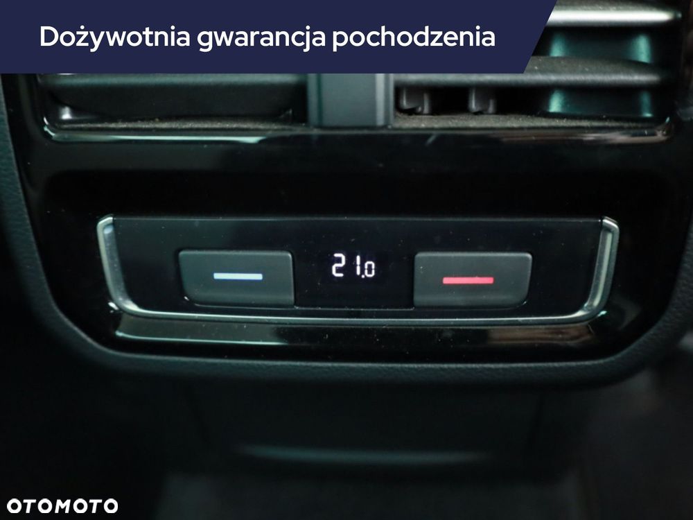 Volkswagen Passat - 17
