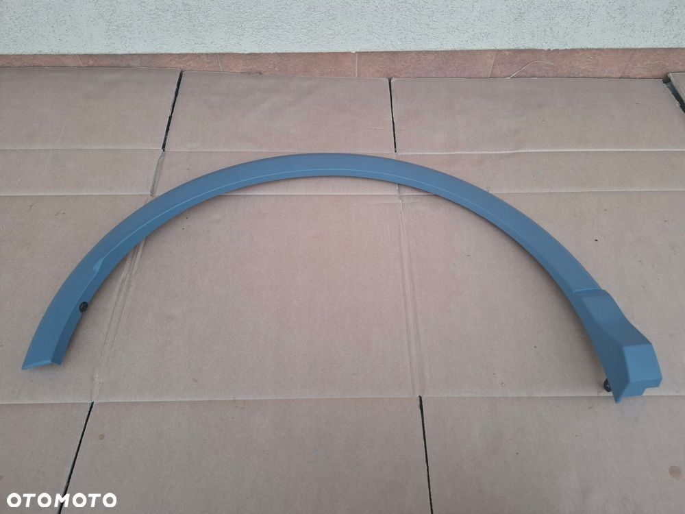 listwa błotnik prawa tylna audi q4 e tron 89a idealna