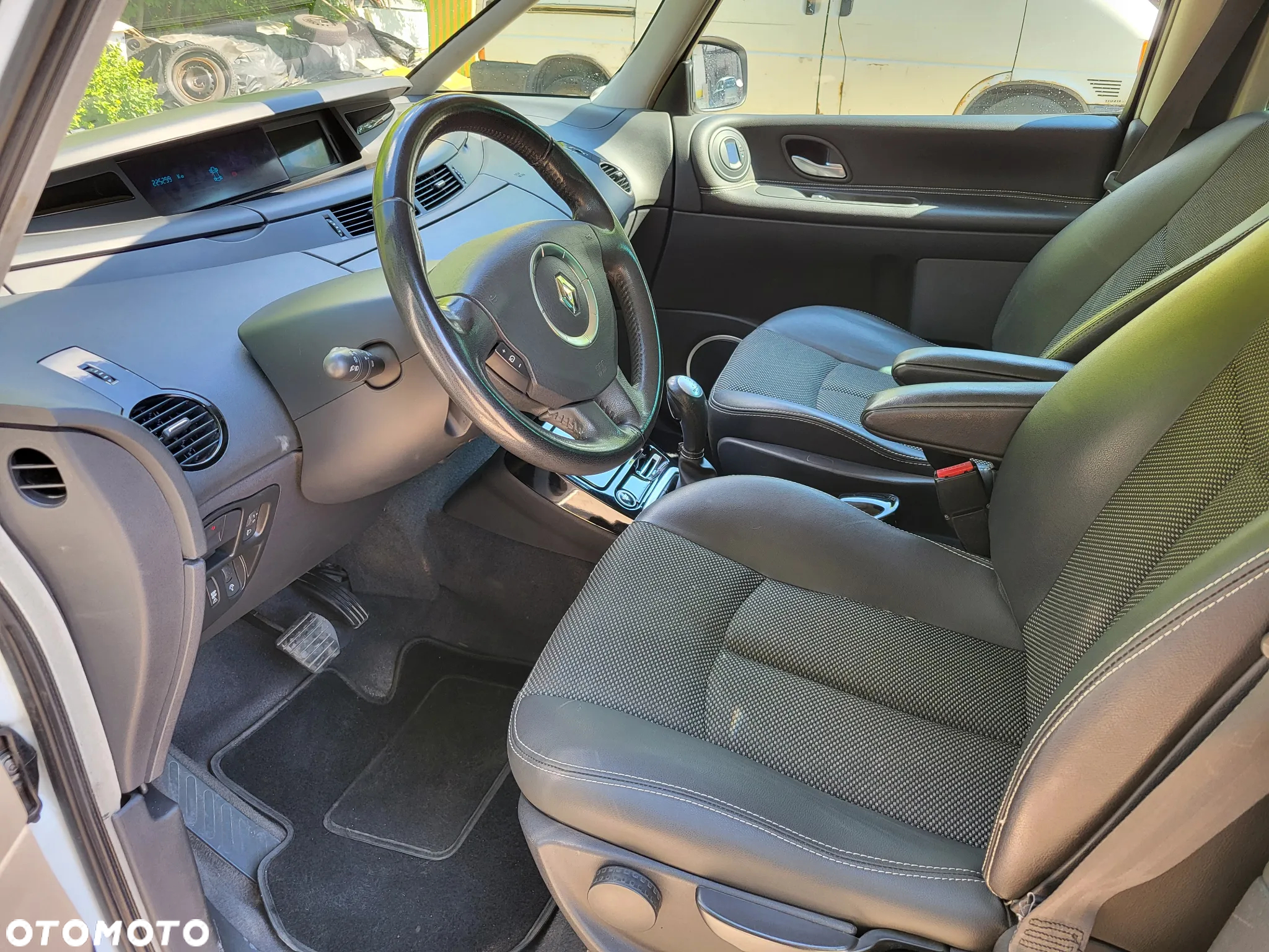 Renault Espace - 9