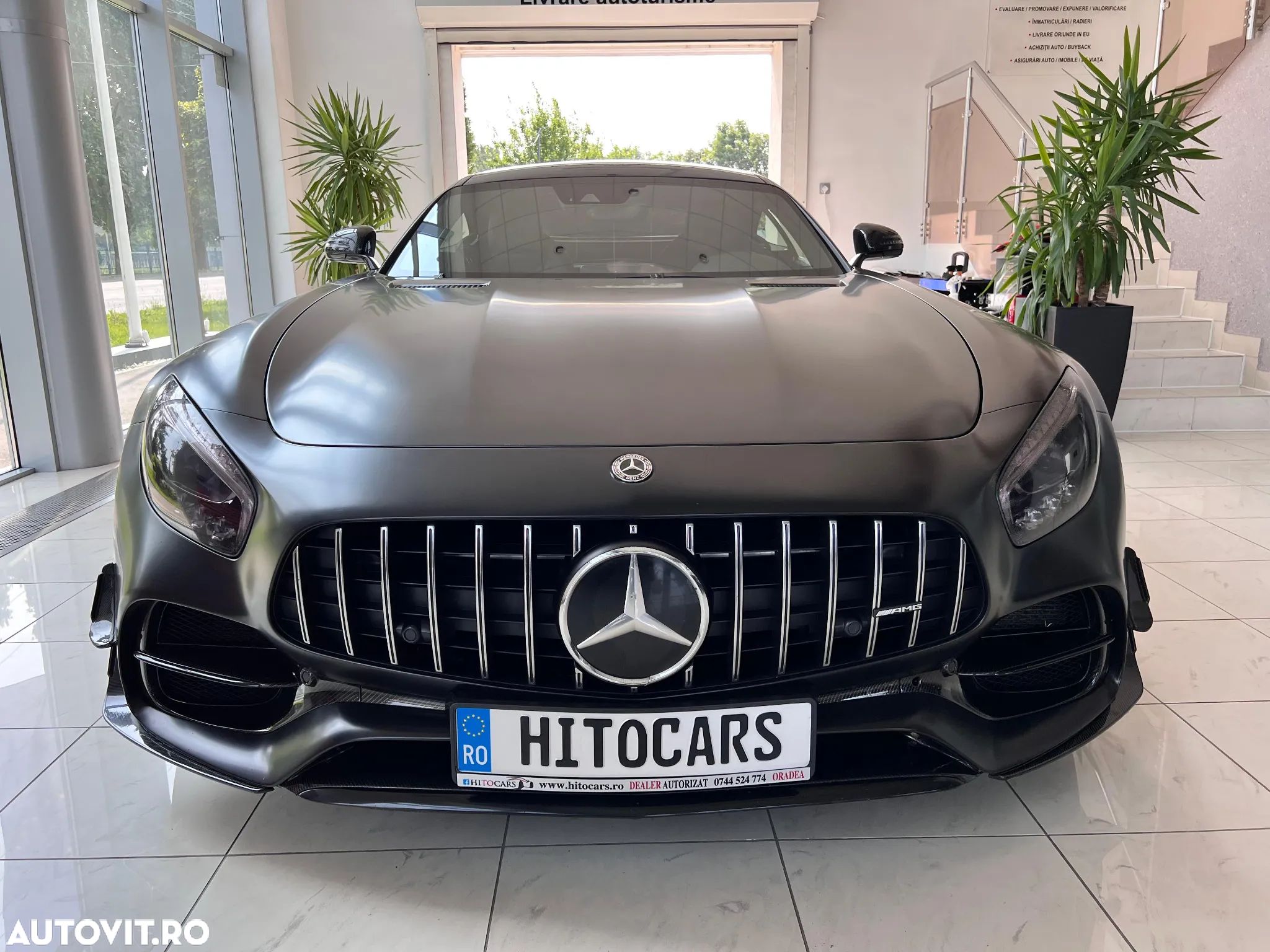 Mercedes-Benz AMG GT Roadster - 1