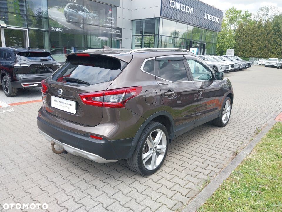 Nissan Qashqai - 4