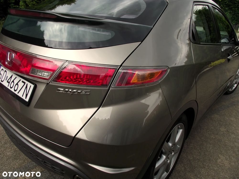 Honda Civic 1.8 Executive - 14