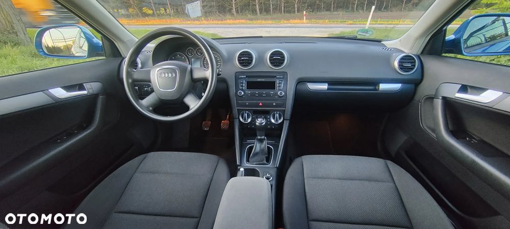 Audi A3 Sportback 2.0 TDI Attraction - 23