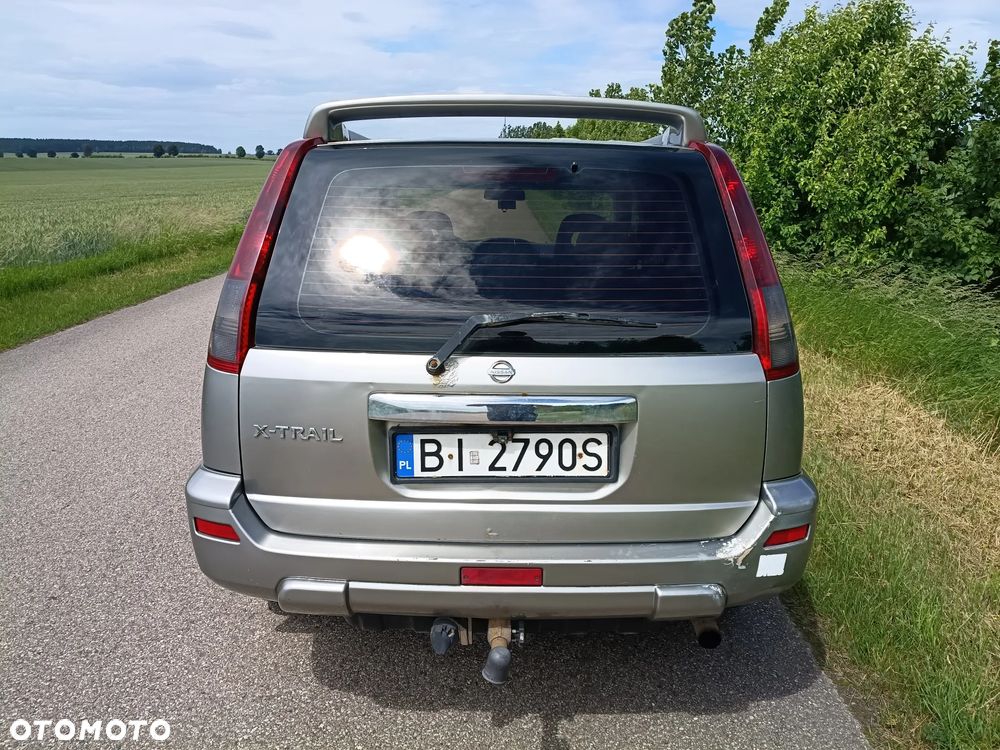 Nissan X-Trail - 4