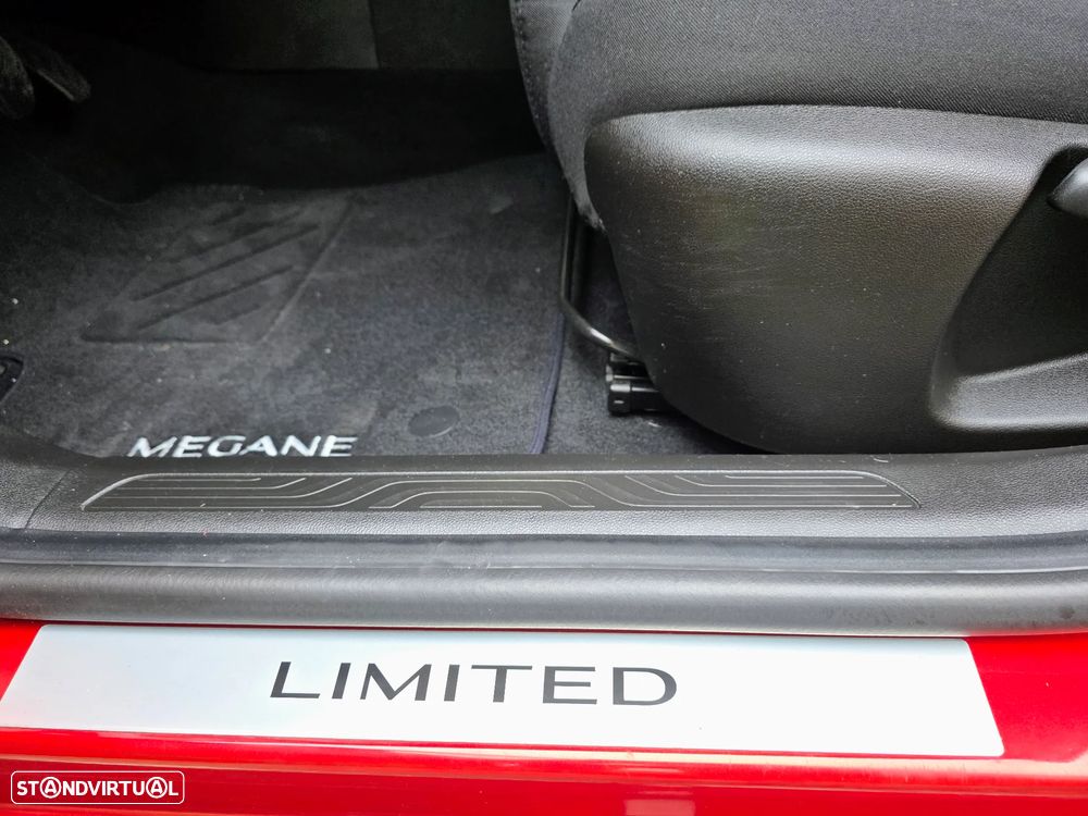 Renault Mégane 1.3 TCe Limited - 25