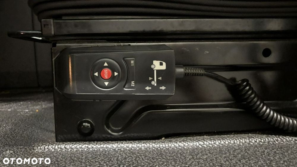 Mercedes-Benz Actros - 10