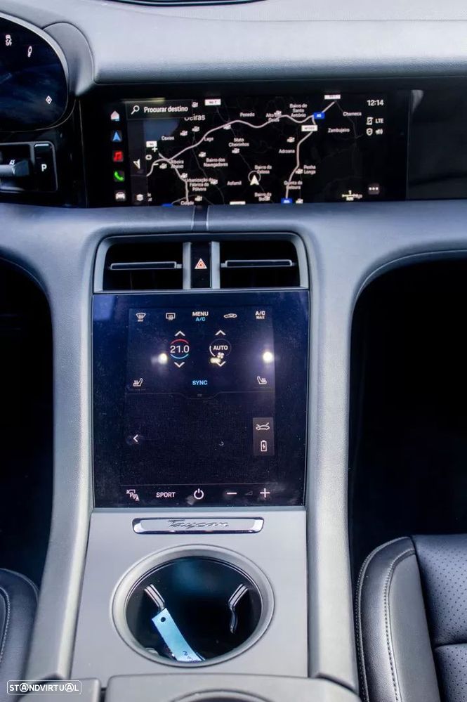 Porsche Taycan 4 Black Edition - 18