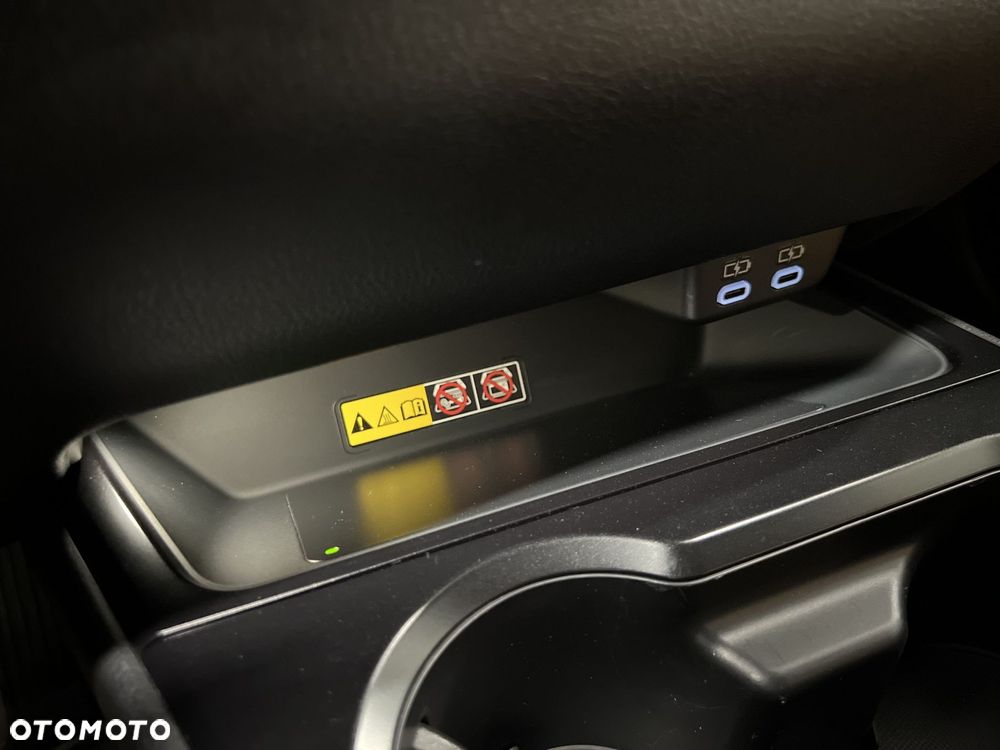 Lexus UX 250h GPF Business 2WD - 26
