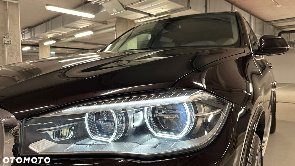 BMW X5 xDrive50i - 17