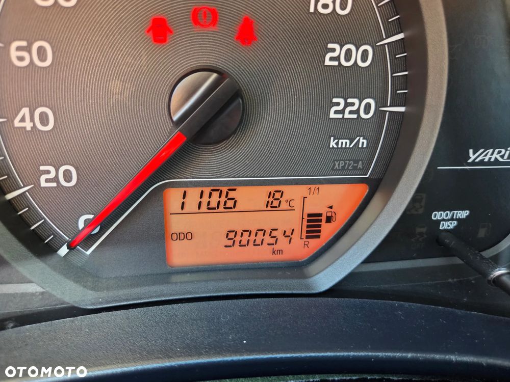 Toyota Yaris 1.0 VVT-i Cool - 28