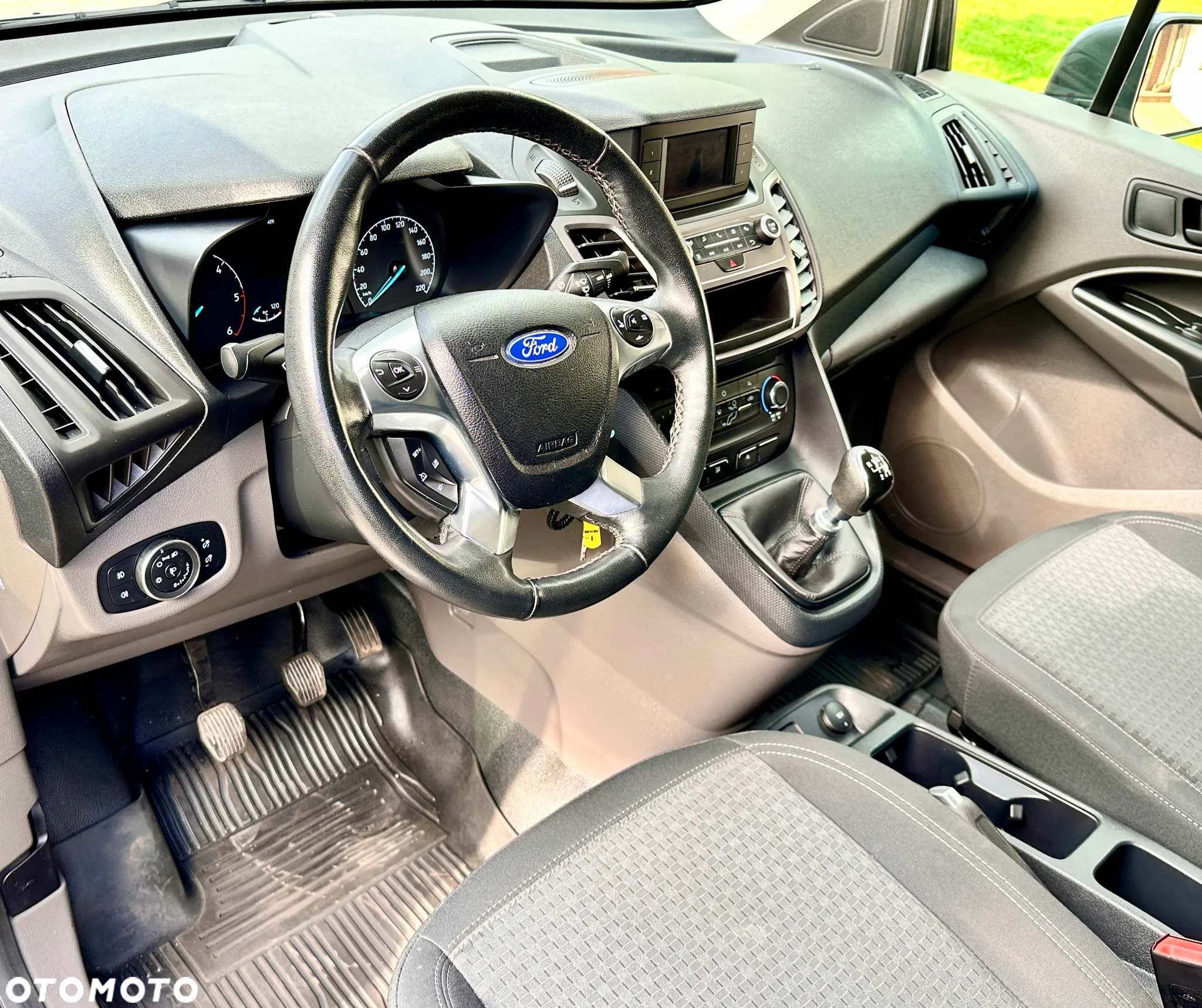 Ford TRANSIT CONNECT - 3
