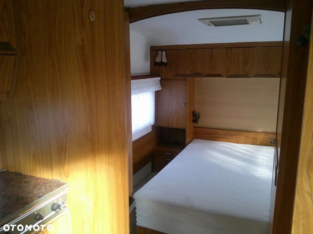 Wilk Safari lux z dodatkowym dachem - 5