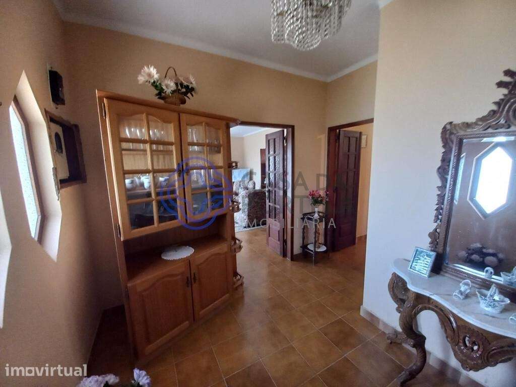 Moradia rés do chão com 4 quartos e anexo perto de Tomar - Grande imagem: 5/37