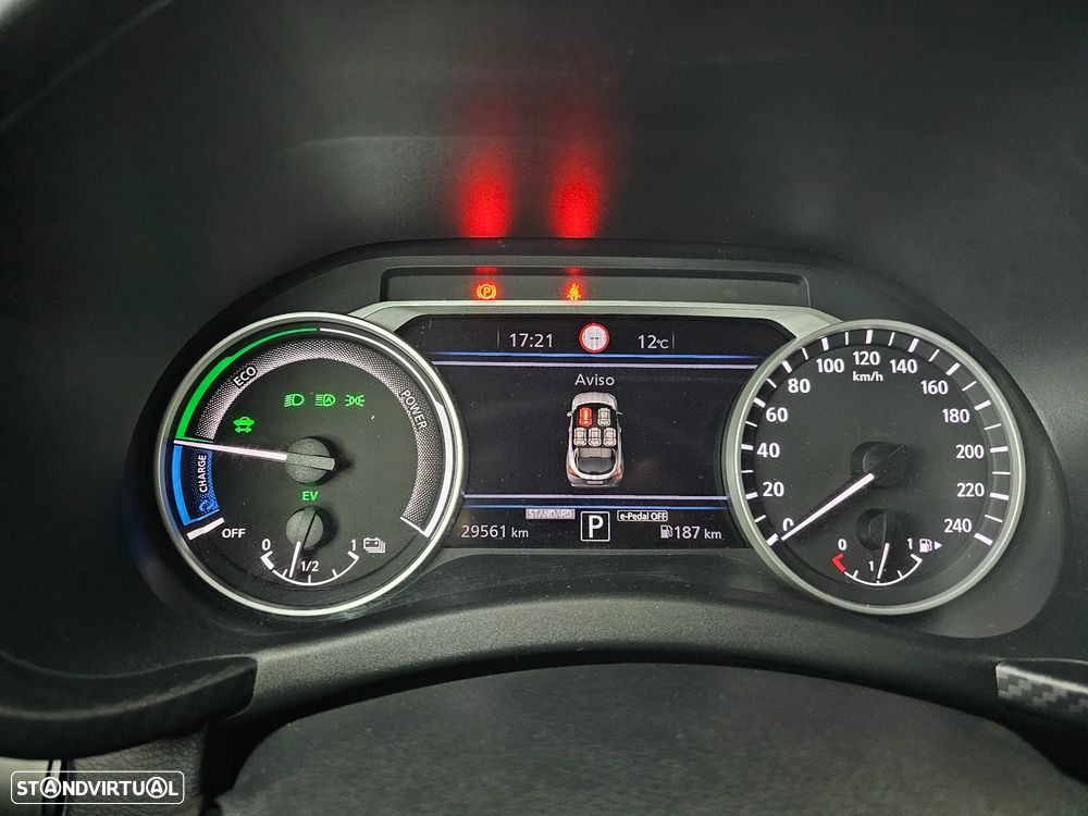 Nissan Juke 1.6 Hybrid N-Design Black - 15