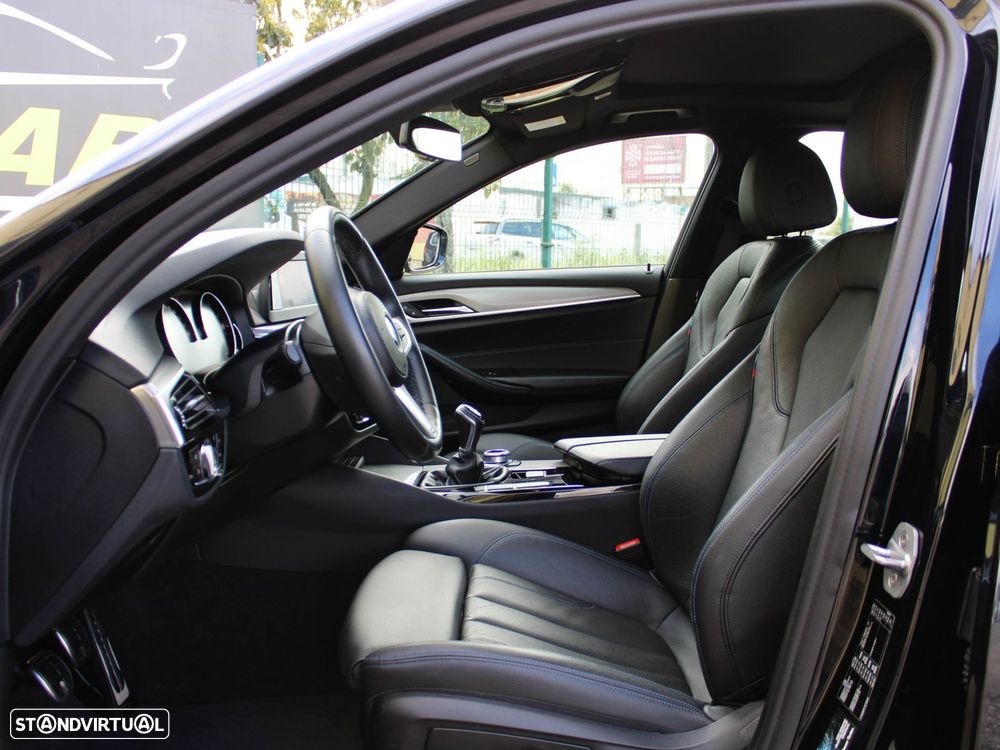 BMW 520 d Pack M - 32