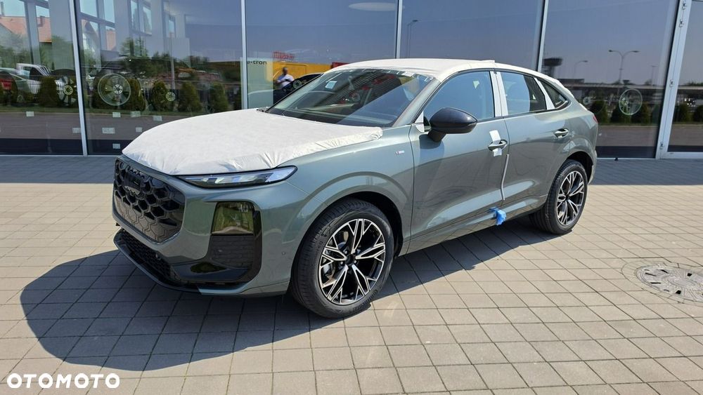 Audi Q3 Sportback - 2