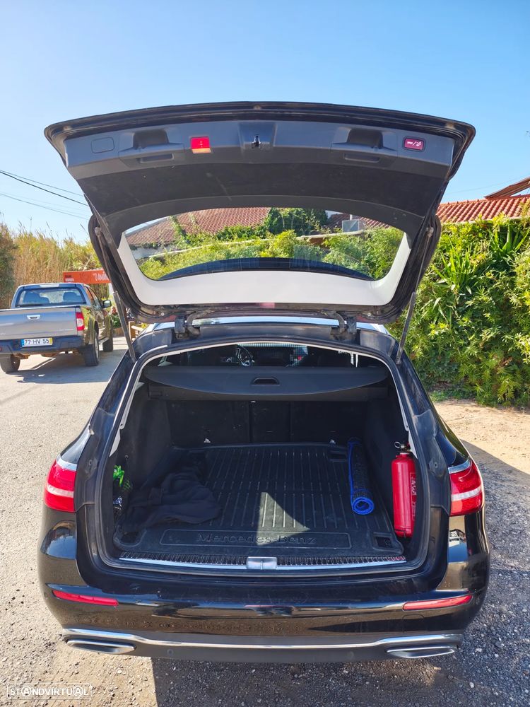 Mercedes-Benz E 220 2020 photo 4