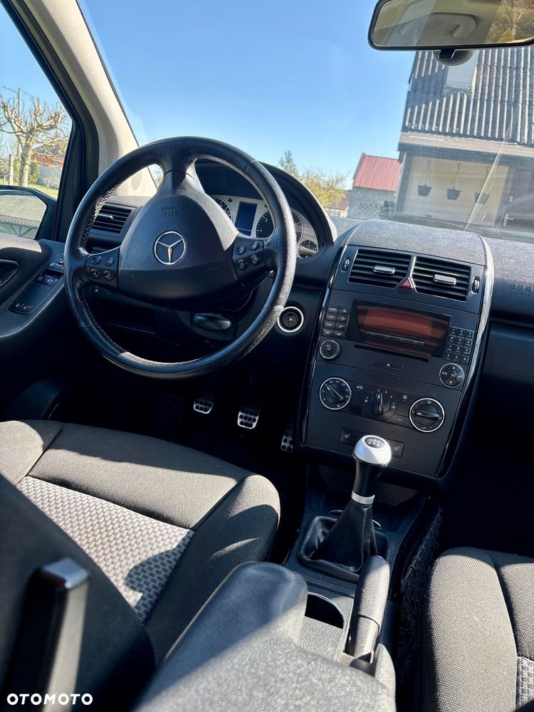 Mercedes-Benz Klasa A 170 Classic - 8