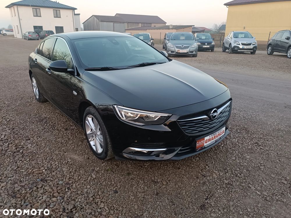 Opel Insignia - 11