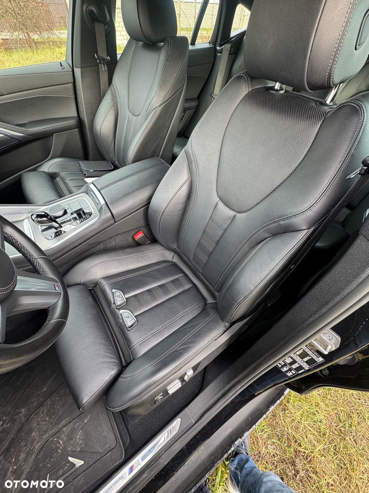 BMW X6 xDrive30d mHEV - 23