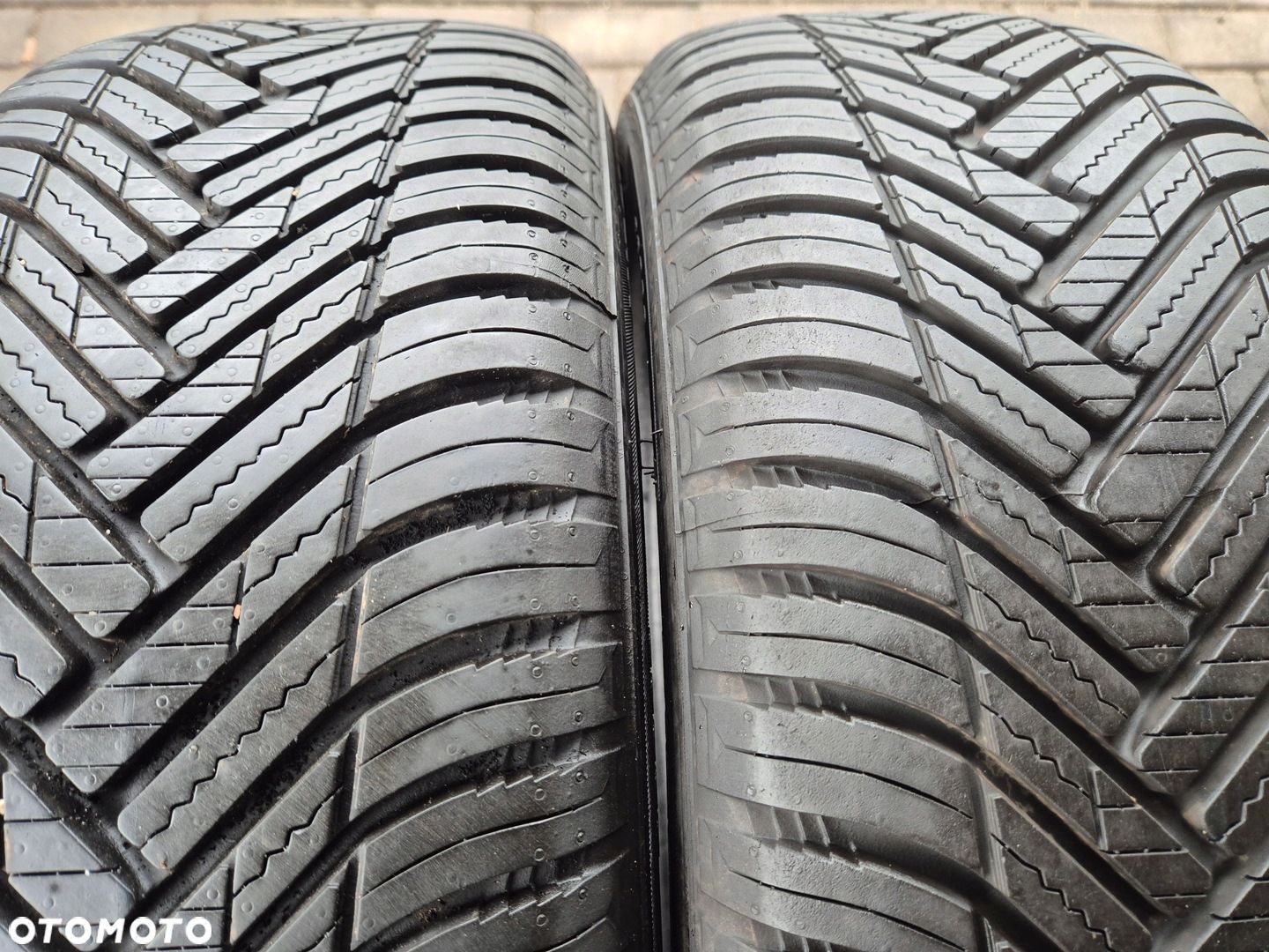 205/55/16 205/55r16 Hankook Kinergy 4S2 94v xl - 1
