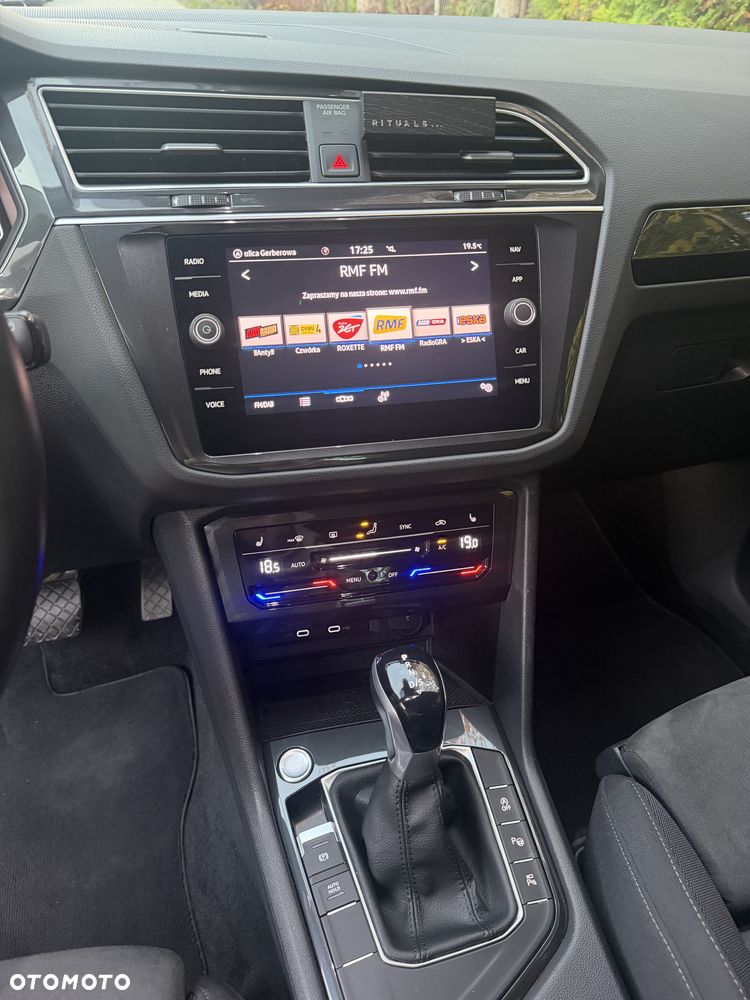 Volkswagen Tiguan 1.5 TSI EVO Elegance DSG - 20