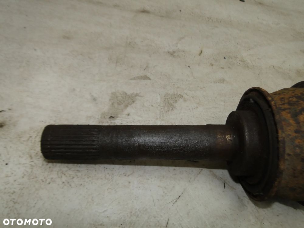 SSANGYONG KORANDO II 2 PÓŁOŚ PÓŁOŚKA LEWA PRZÓD PRZEDNIA  2.9TD - 2