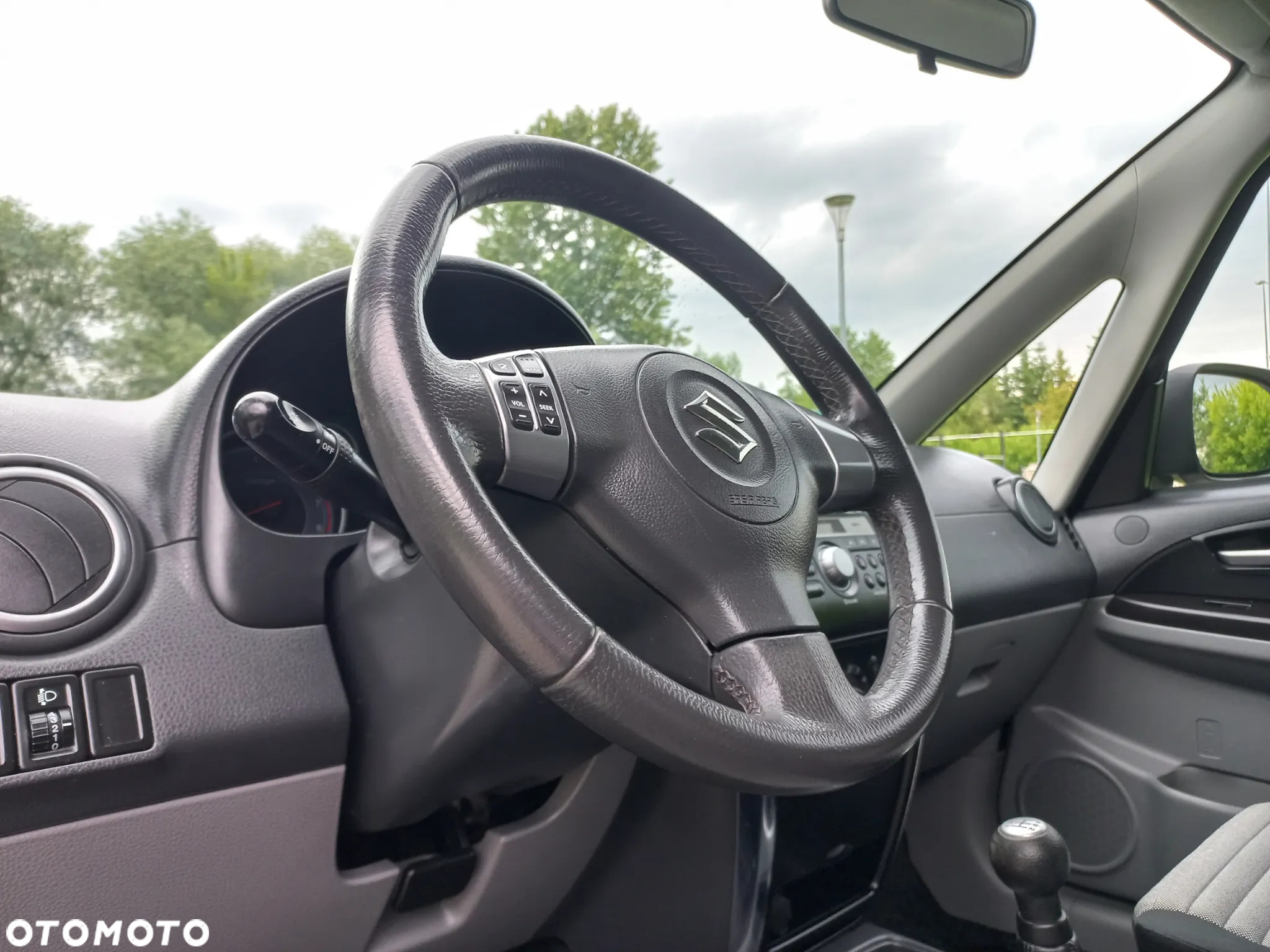 Suzuki SX4 1.6 Comfort - 21