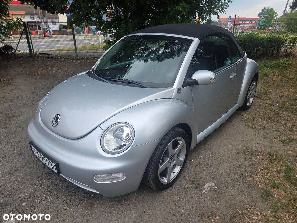 Volkswagen New Beetle 2.0 - 21