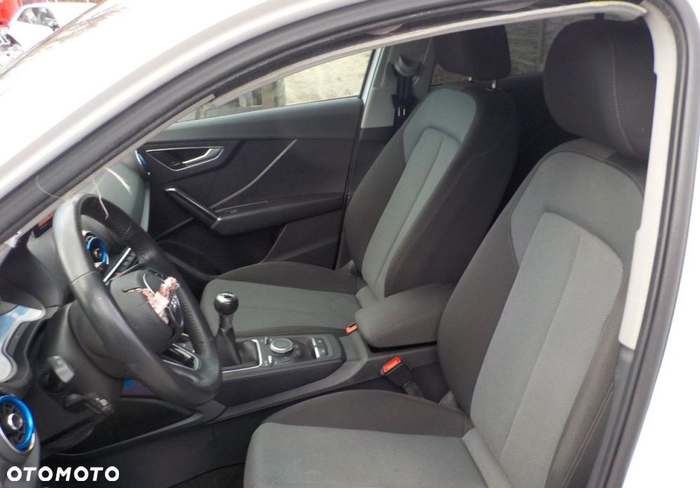 Audi Q2 - 25