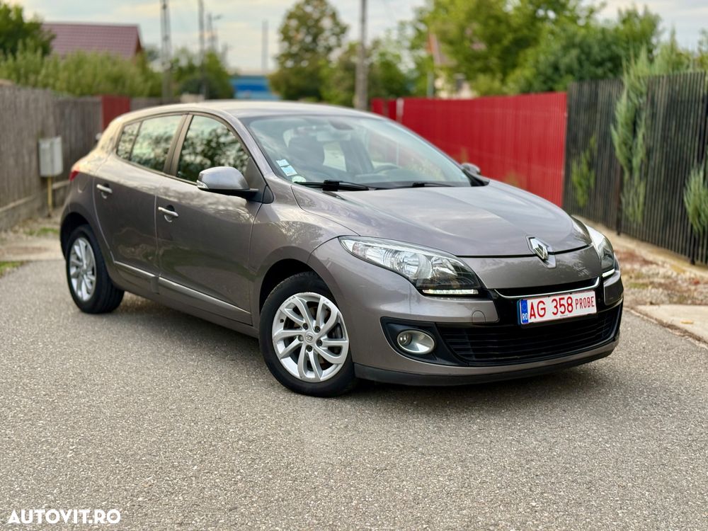 Renault Megane ENERGY dCi 110 Start & Stop Bose Edition - 16