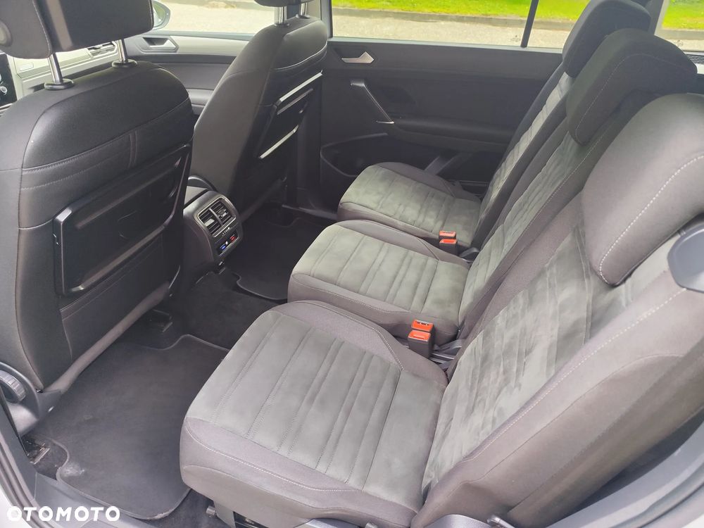 Volkswagen Touran 2.0 TDI SCR (BlueMotion Technology) DSG Highline - 22
