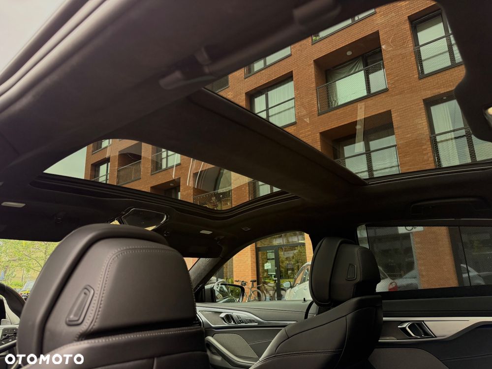 BMW Seria 8 - 6