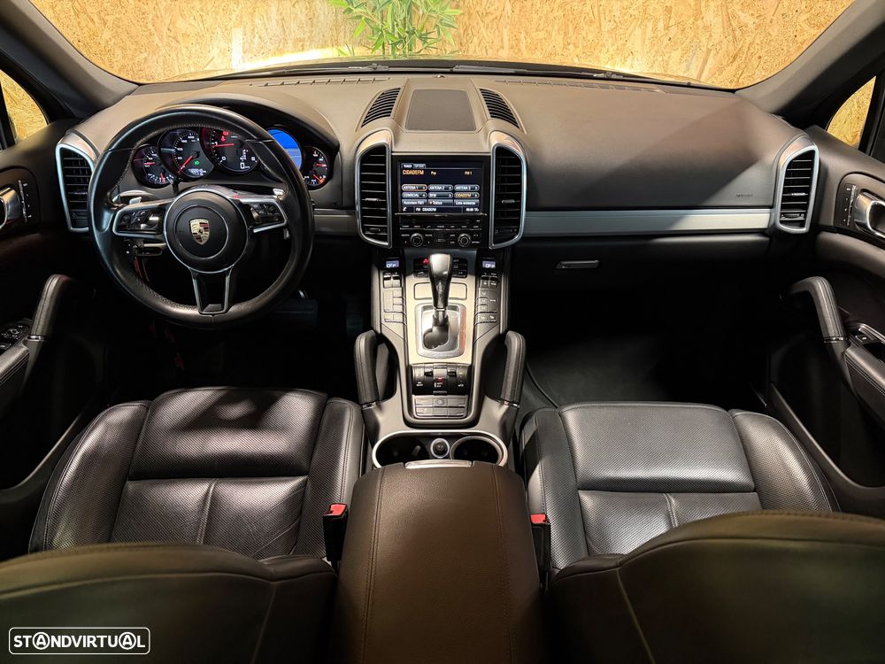 Porsche Cayenne 3.0 V6 - 19