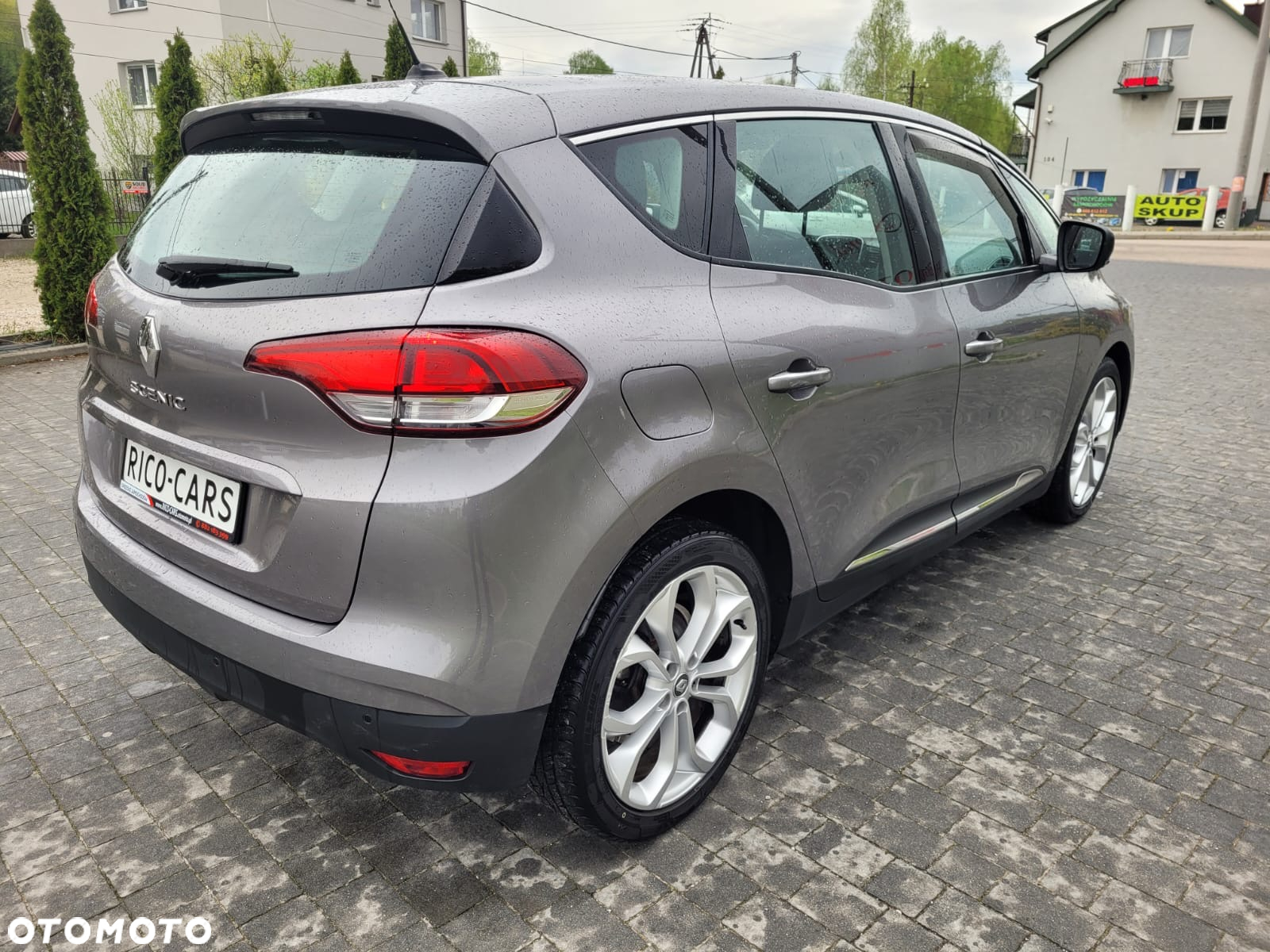 Renault Scenic 1.5 dCi Energy Bose EU6 - 5