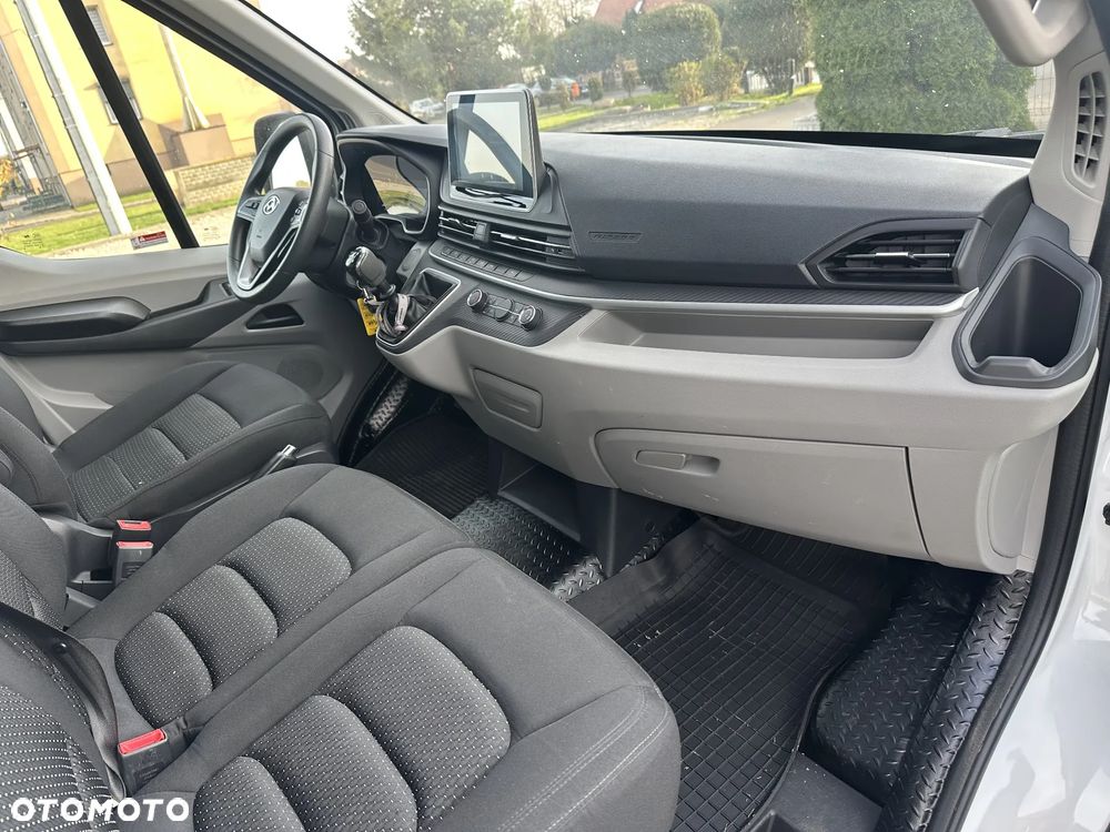 Maxus DELIVER 9 - 12