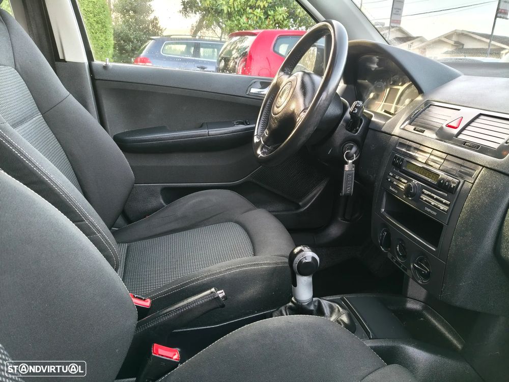 Skoda Fabia Break 1.2 Sport - 12