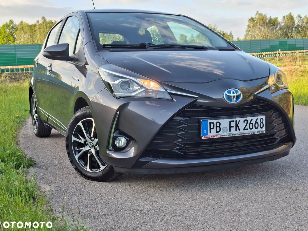 Toyota Yaris Hybrid 100 Active EU6 - 5