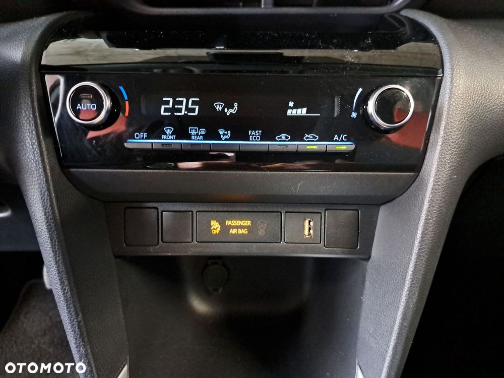 Toyota Yaris Cross Hybrid 1.5 Comfort - 26