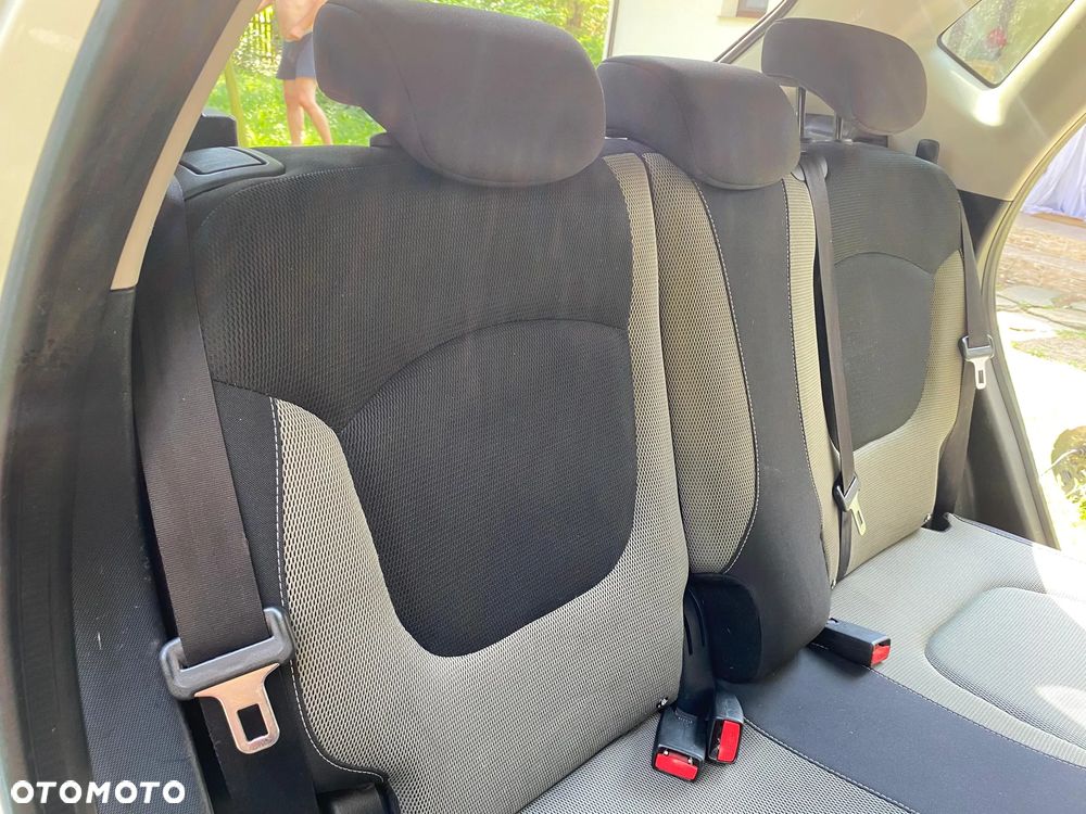 Renault Captur 1.2 TCe Intens EDC - 12