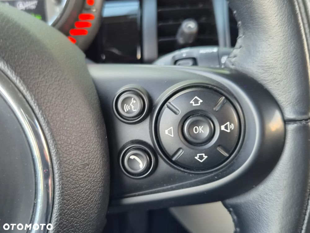 MINI Cooper Seven Chili - 21