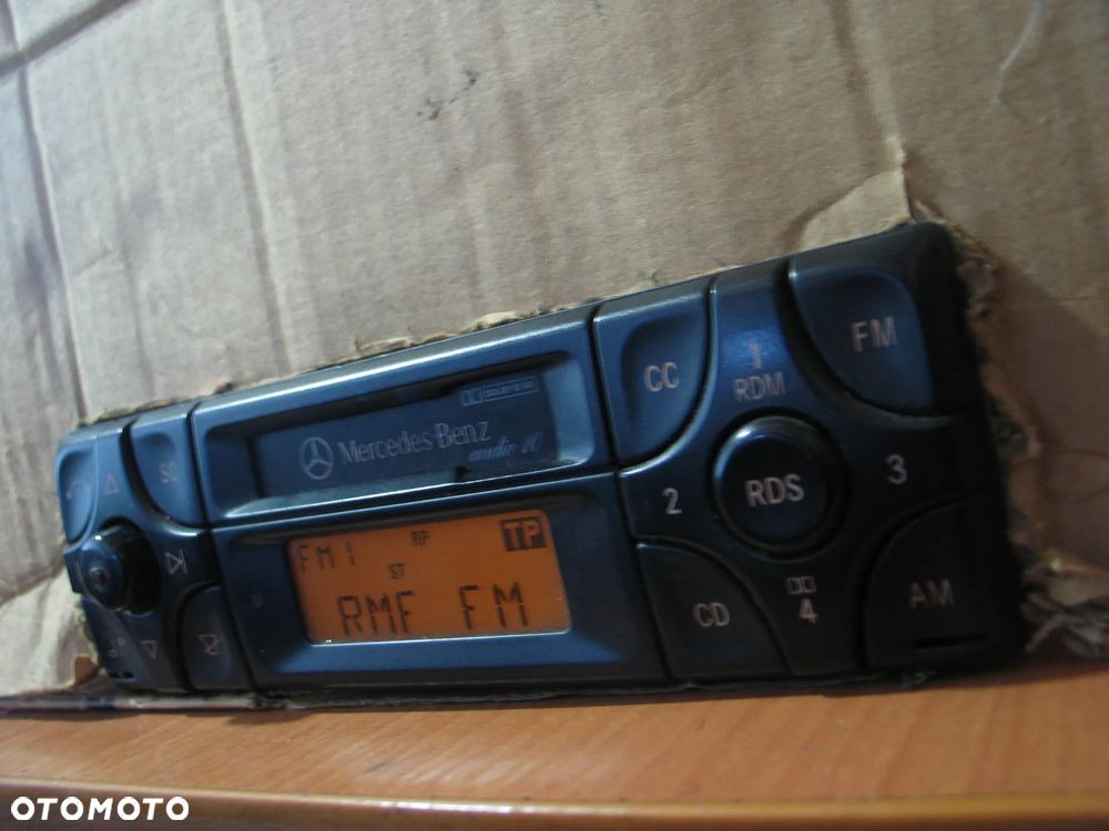 radio radioodtwarzacz Mercedes audio 10  becker BE3100  A2108200986 - 4