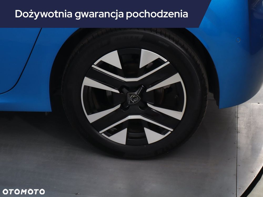 Peugeot 208 - 17