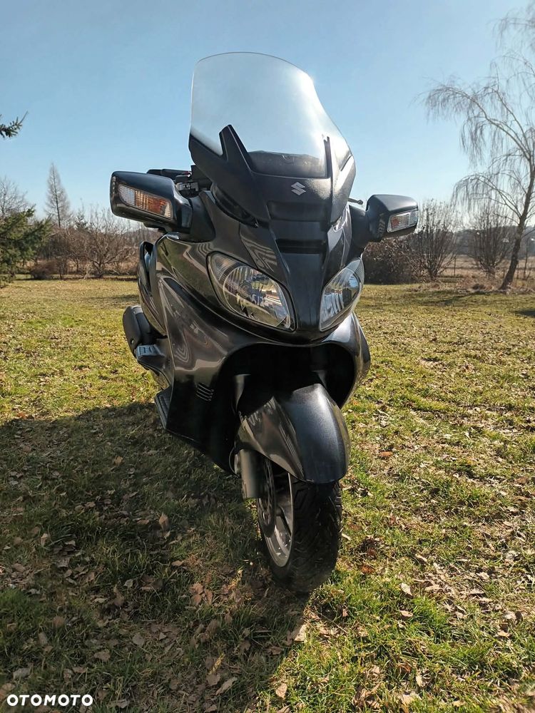 Suzuki Burgman - 1